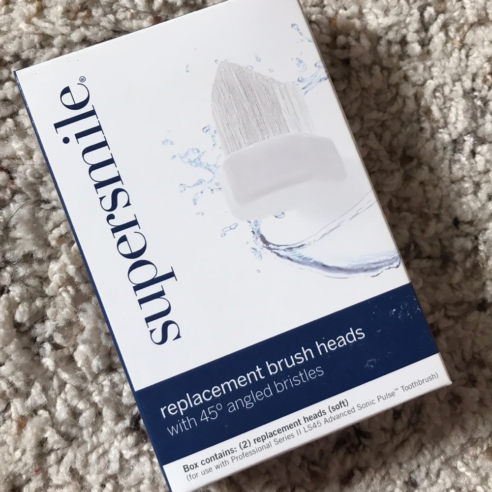 NWT Supersmile brush head duo